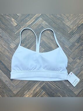 NWT Lululemon Flow Y Nulu Bra In White Size 4